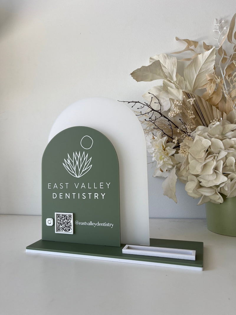 Double Arched Logo + Single QR, Username and Card Holder (Solid Arches) - Luxe Decor by Lisa