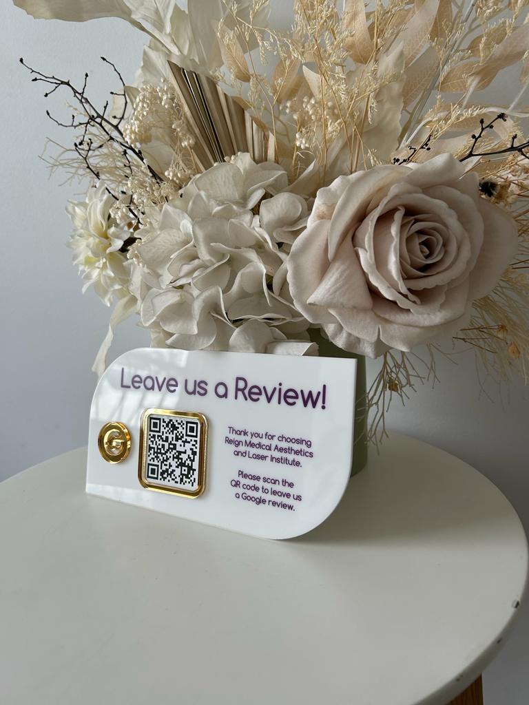 Leave a review - wall sign - Luxe Decor by Lisa