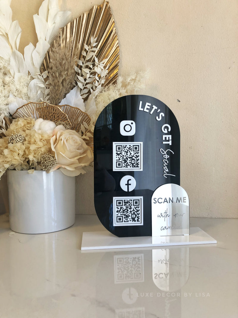 The Oval Modern QR Freestanding Sign