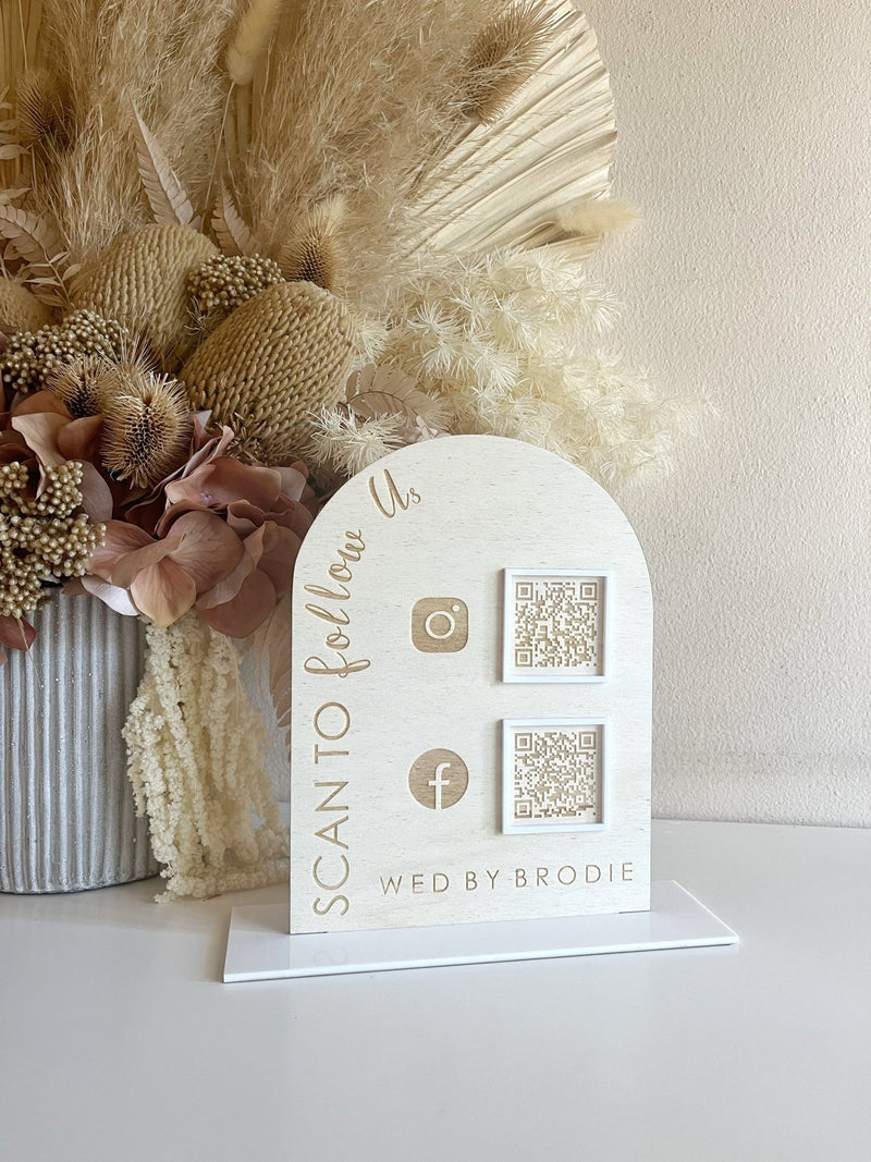 The Arched Plywood QR Sign Style 2 - Luxe Decor by Lisa